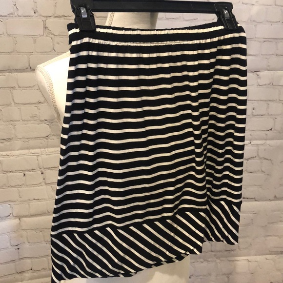 black white striped stretch skirt XS - Picture 2 of 3
